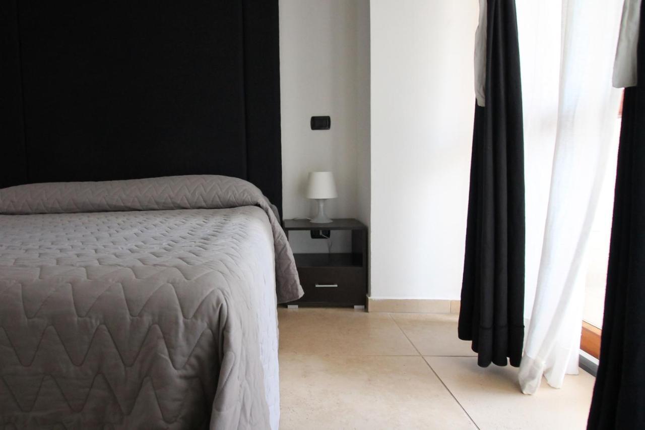 B&B Duca Lecce Ngoại thất bức ảnh